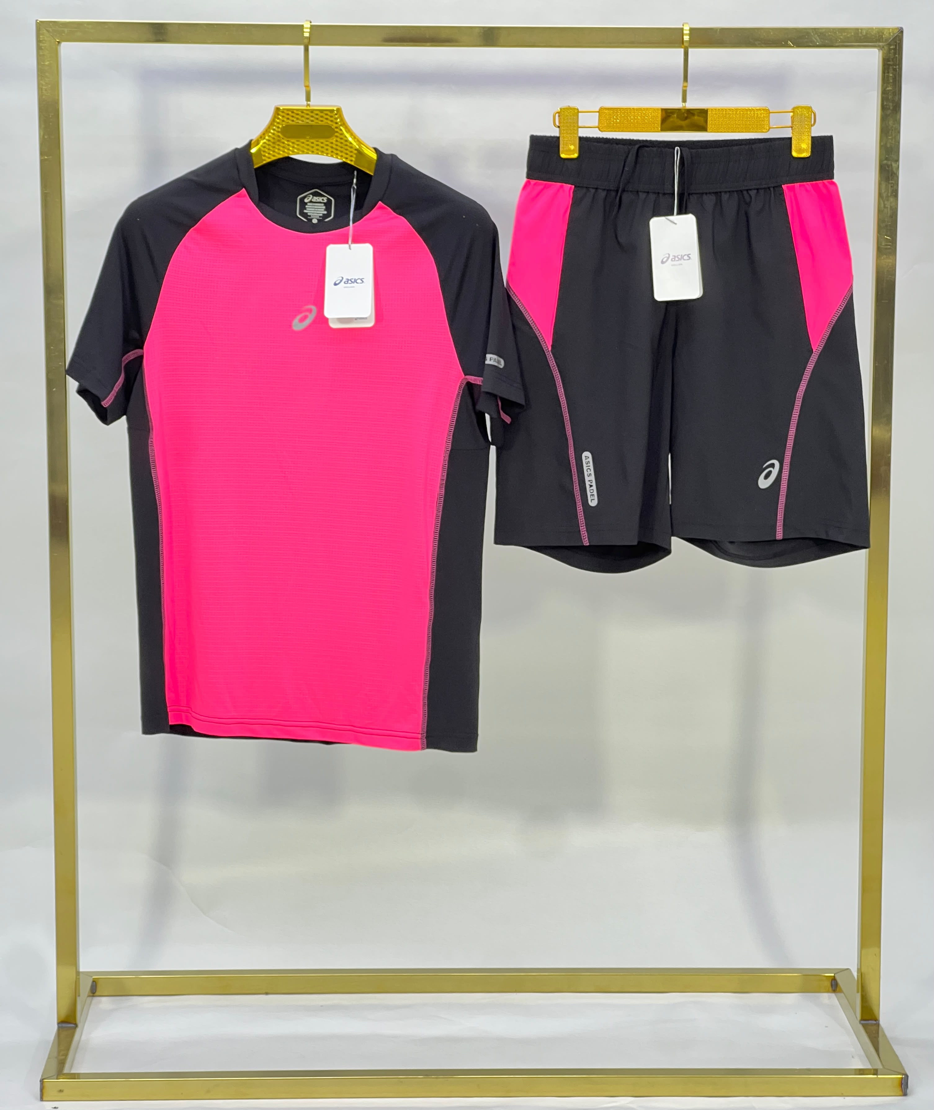 Ensemble Sport Premium ASICS – T-Shirt & Short Haute Qualité, Plusieurs Couleurs